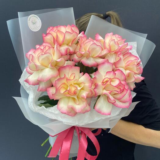Ramo de 7 rosas francesas