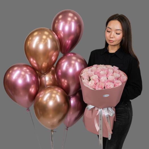 Букет 25 розовых роз и Шарики