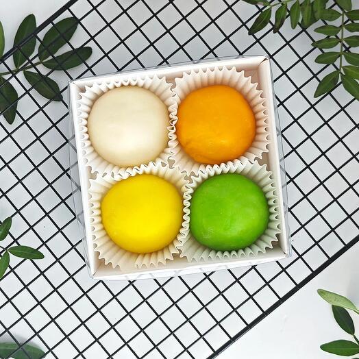 Mochi Tropical assorted 4 pieces (mango, kiwi, watermelon, tangerine), as a gift