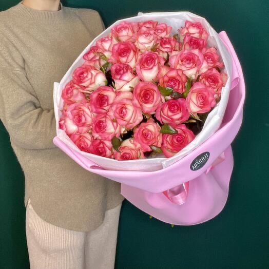 Ramo de 31 rosas "Jumilia"