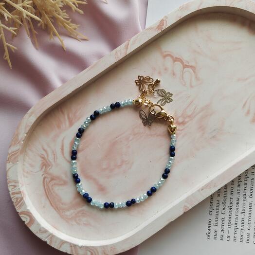 Браслет из лазурита и ювелирного стекла