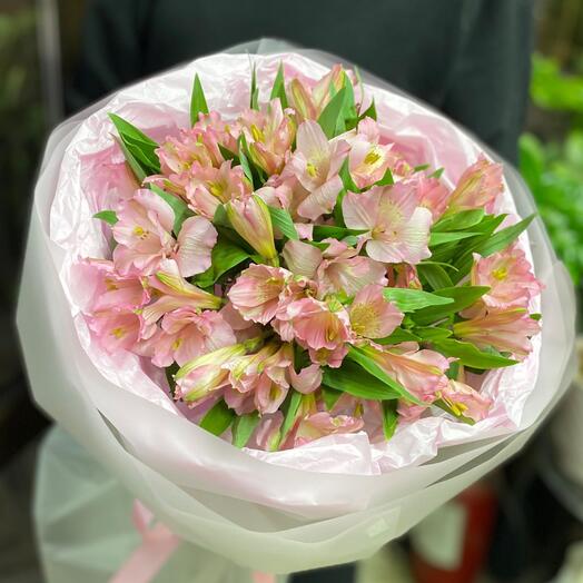 🌷Букет стойкой альстомерии «Любовь»