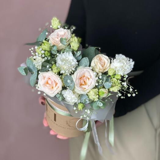 Caja de artesanía con rosas de arbusto (061)