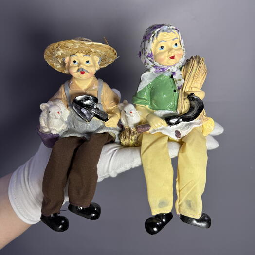 Статуэтка «Бабушка и дедушка»