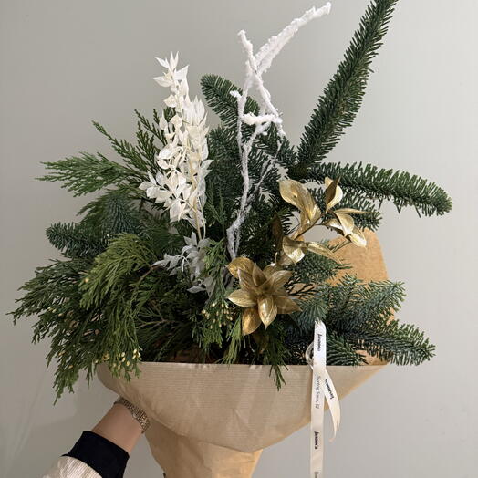Holiday bouquet Gold
