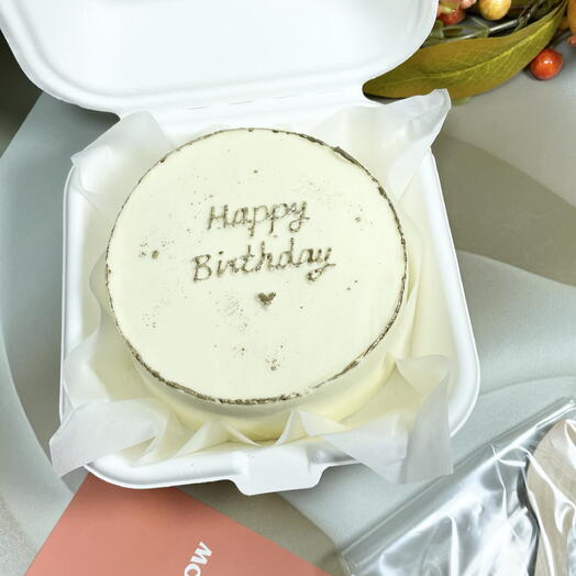 Бенто торт happy birthday золотом