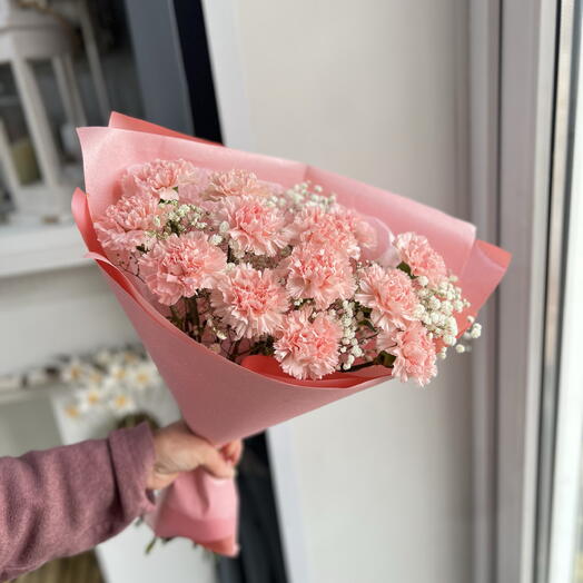 Розовый с диантусами