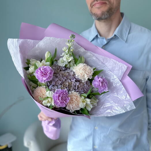 Букет с гортензией, матиолой и гвоздикой Мунаква «Лавандовый туман» 💜🤍 40861
