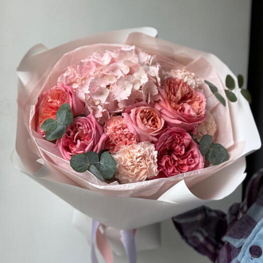 Авторский букет 💐 пион розы, гортензия , диантусы, эвкалипт