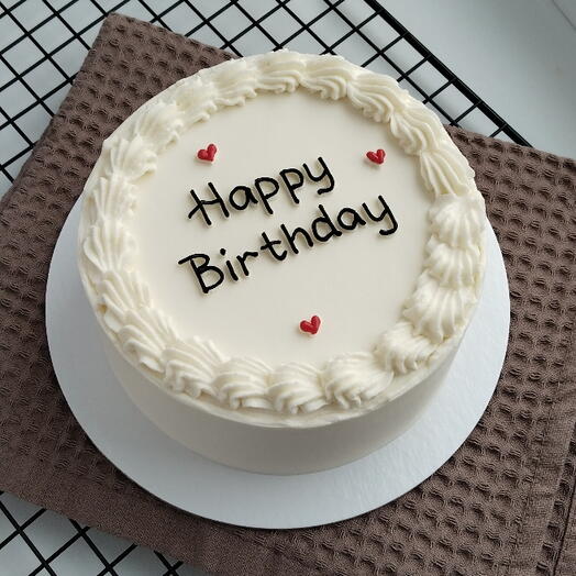 Бенто торт Happy birthday с сердечками в день рождения