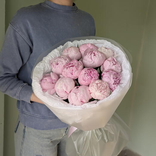 Монобукет из 13 пионов 🌸