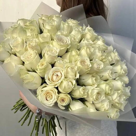 Букет из 51 белой розы