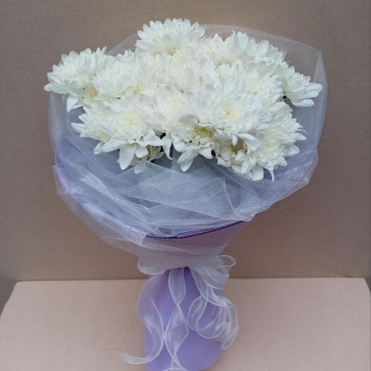 Luxury bouquet "Lavender Style" 5 white Chrisantemus in premium textile design