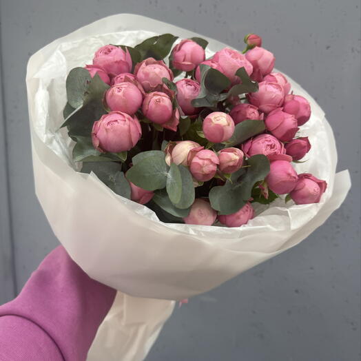 Букет из 7 пионовидных роз 🌷