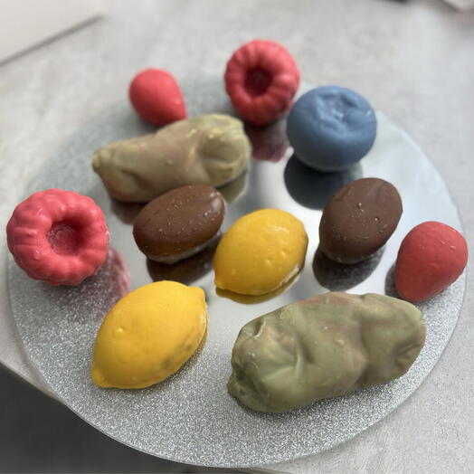 Корпусные пирожные ассорти