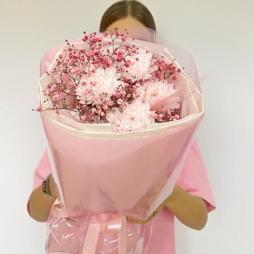 Комплимент с хризантемой и гипсофилой🎀