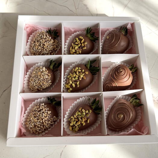 Клубника в шоколаде «Sweet box»
