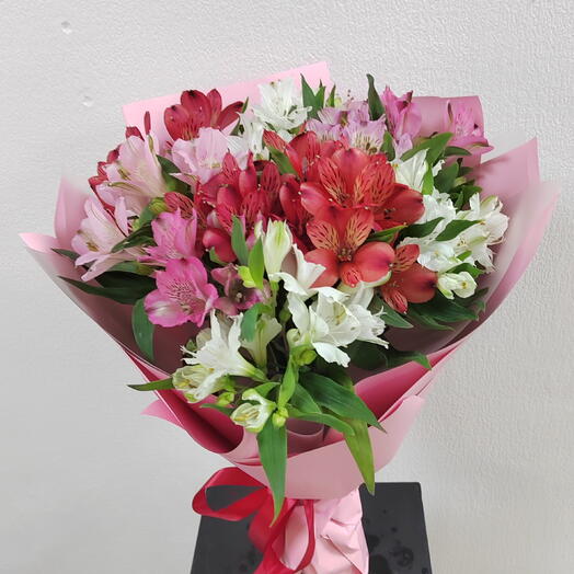 Сочные альстромерии 🌺