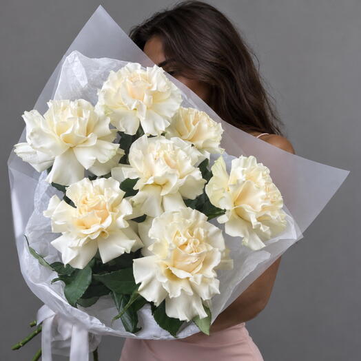 Белые ажурные розы букет (7)