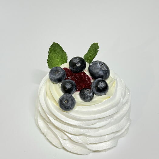 Dessert Pavlova