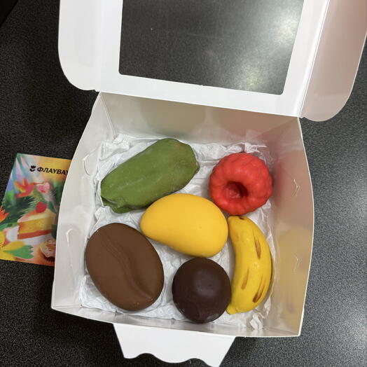 Корпусные пирожные подарок для любимой девушки,для мамы,папы ,подарок для дочки