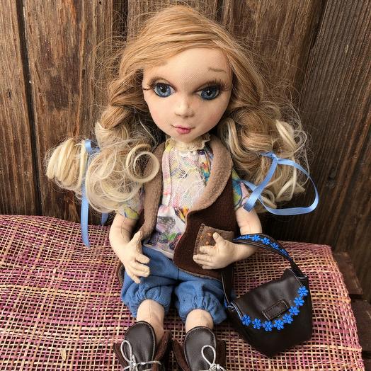 Muñeca artesanal