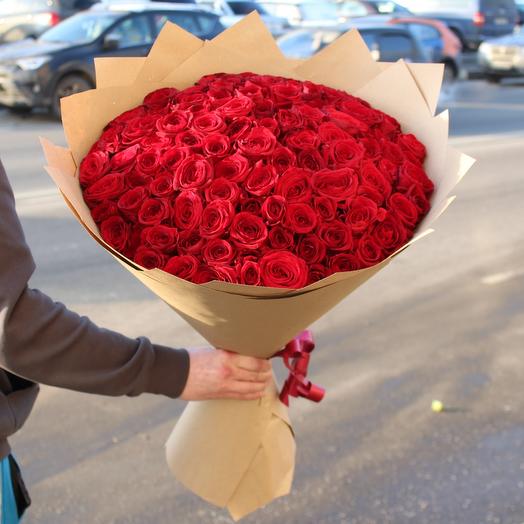 Ramo de 101 rosas