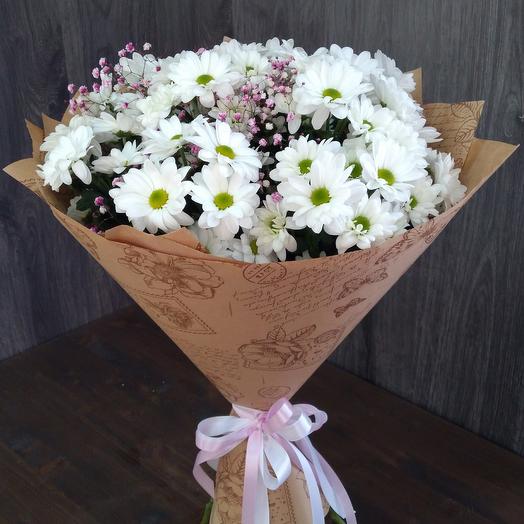 Ramo de crisantemo y gypsophila rosa