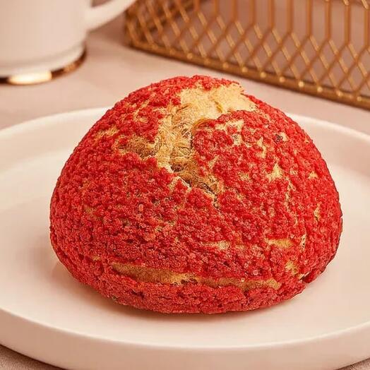 Булочка Шу солёная карамель