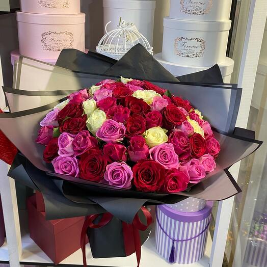 Rosas en envases de diseño