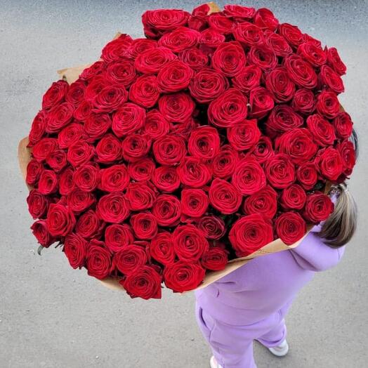 101 red roses