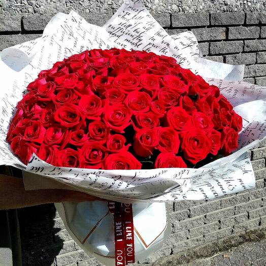 Ramo de 101 rosas rojas