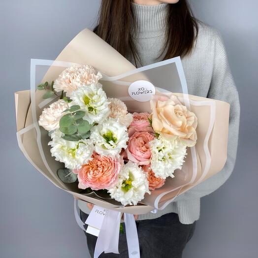 Beige silk from XO FLOWERS