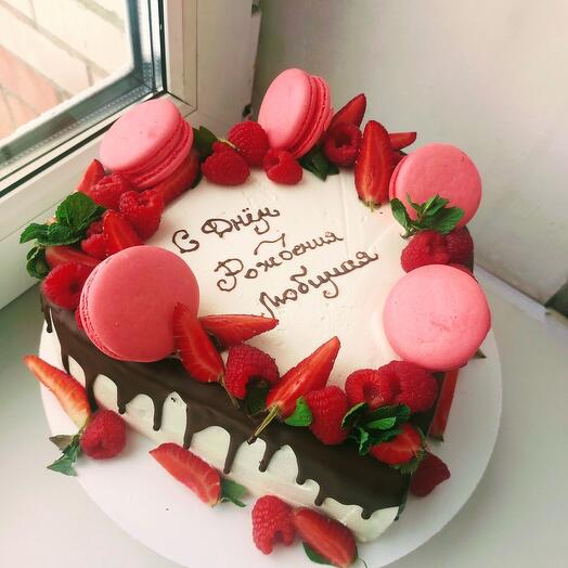 Pastel de corazón con pasta