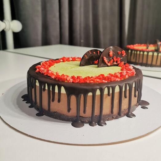 Raw mint and chocolate cake