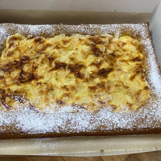 Морковный пирог с творожным кремом