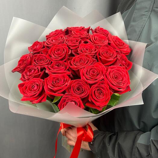 Ramo de 25 rosas fragantes rojas