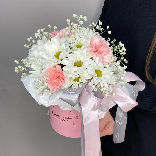 Композиция из диантусов и хризантем размер S💕