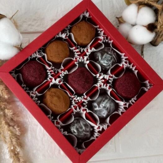 Трюфели с сыром Dor Blu, с сыром Dor Blu и манго, с сыром Dor Blu и черной смородиной