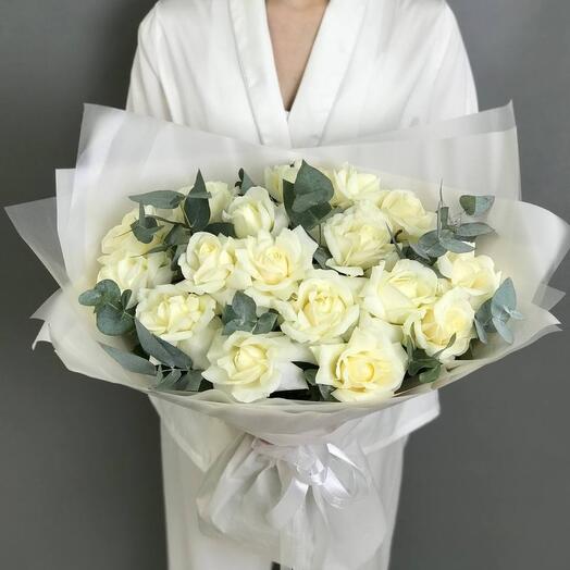 Monobookette de 17 rosas Blancas
