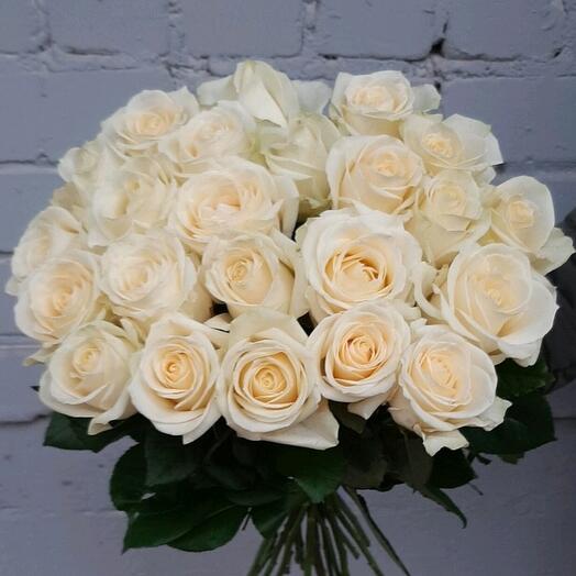 Ramo de rosas blancas