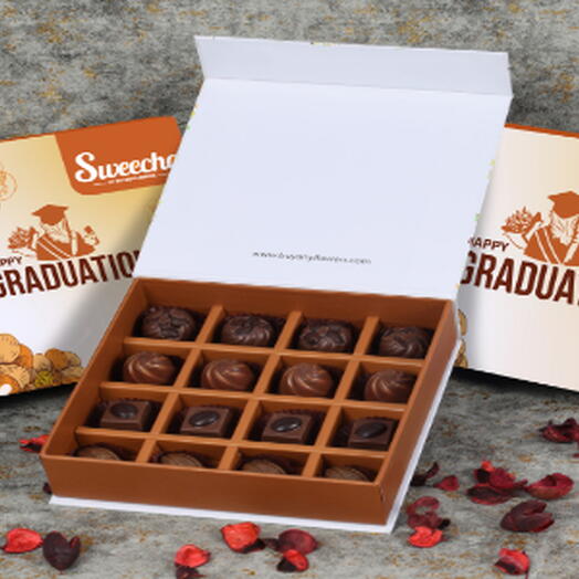Graduation Premium Assorted Chocolates 16 Pcs By Sweecho