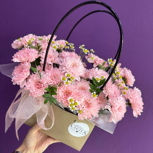 Flores en un bolso de Margarita