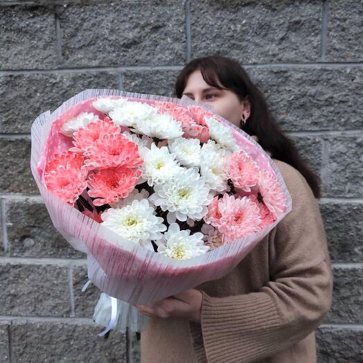 Букет кустовых хризантем Бомонд