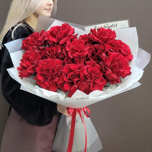 Розы бордовые ажурные
