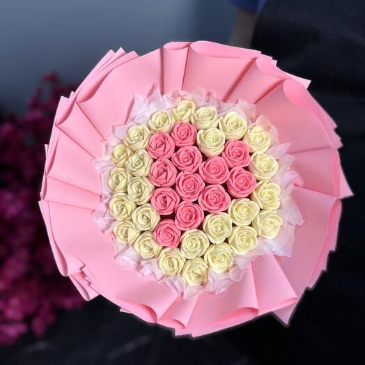 Букет из шоколадных роз