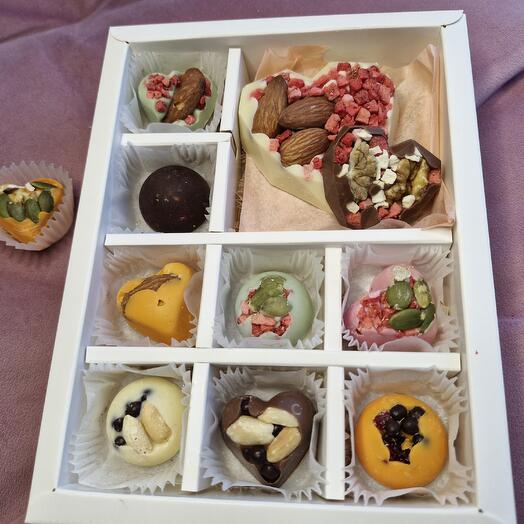 Шоколадный набор с сердечками