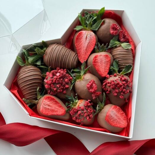 Клубника в шоколаде для любимой