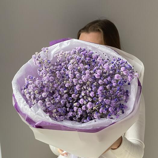 "Lilac veil" bouquet with gypsophila