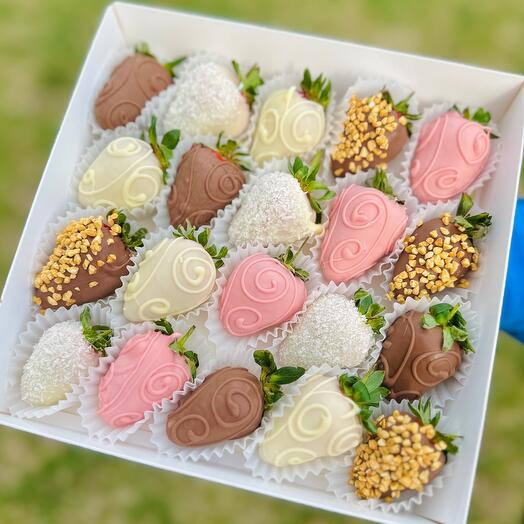 New!Набор клубники в шоколаде Princessз, 16-25 шт